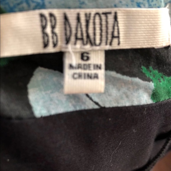 Floral B.B. Dakota optional strap dress - Picture 5 of 5